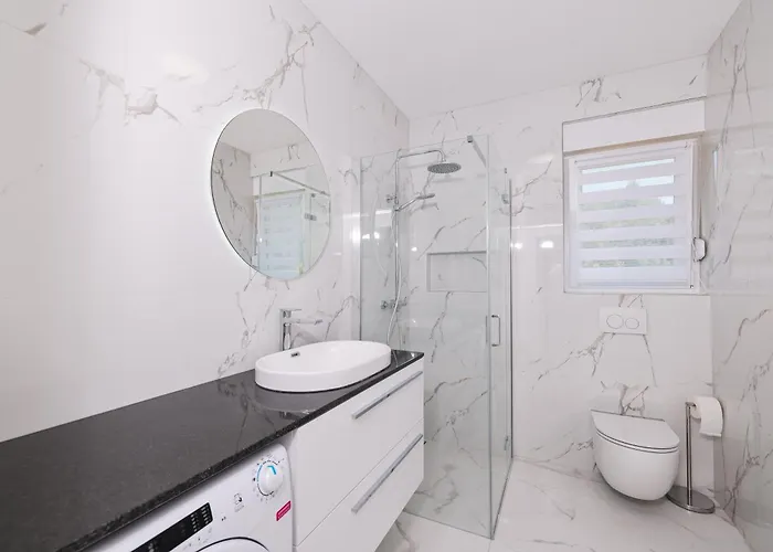 Apartment Diklo - Modern 2 Bedroom *