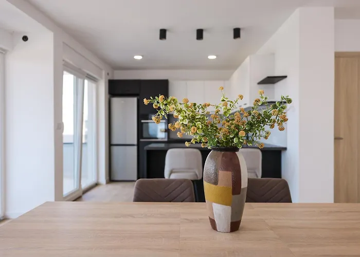 Apartment Diklo - Modern 2 Bedroom