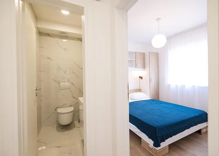 Diklo - Modern 2 Bedroom *