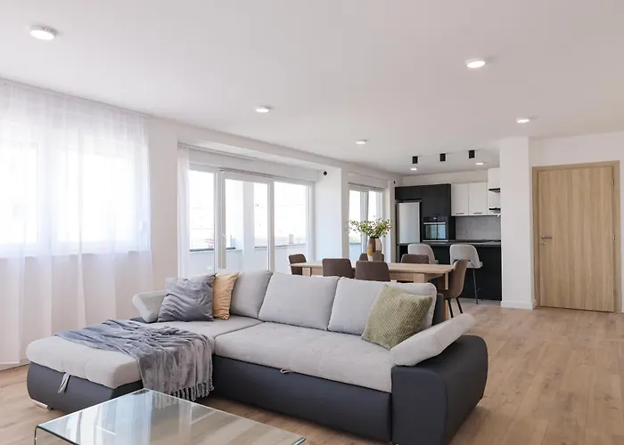 Apartment Diklo - Modern 2 Bedroom