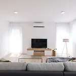 Diklo - Modern 2 Bedroom Διαμέρισμα