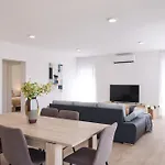 Διαμέρισμα Diklo - Modern 2 Bedroom *