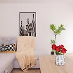 Diklo - Modern 2 Bedroom Διαμέρισμα