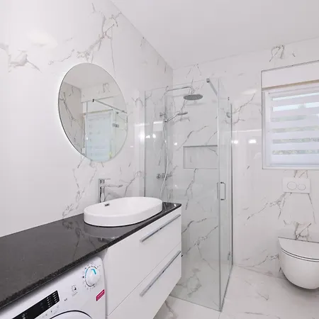 דירה Diklo - Modern 2 Bedroom *
