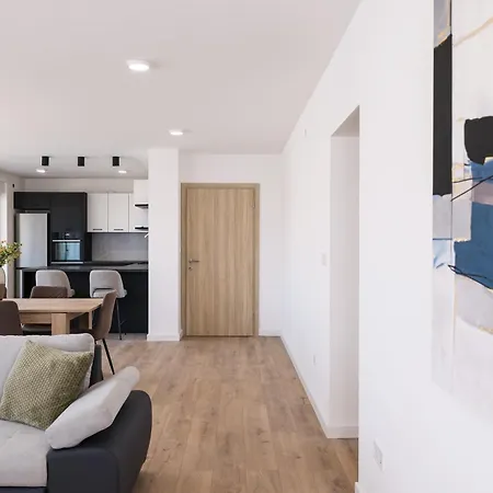 Diklo - Modern 2 Bedroom 公寓 扎达尔