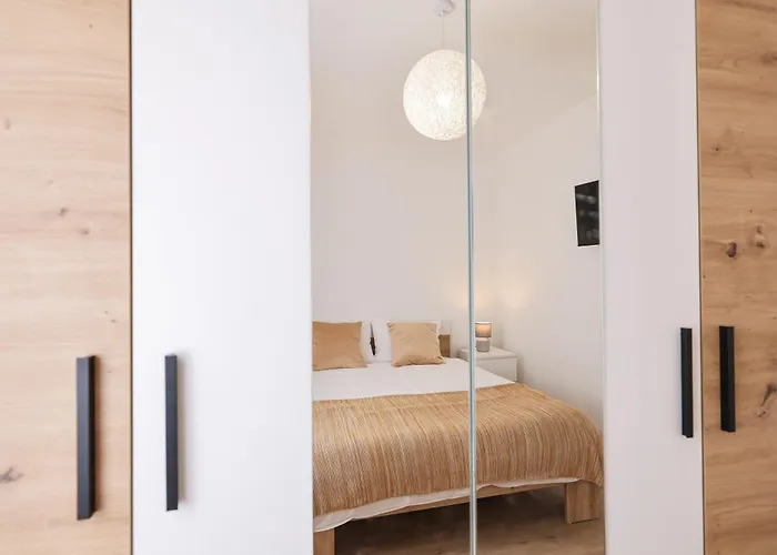 Diklo - Modern 2 Bedroom