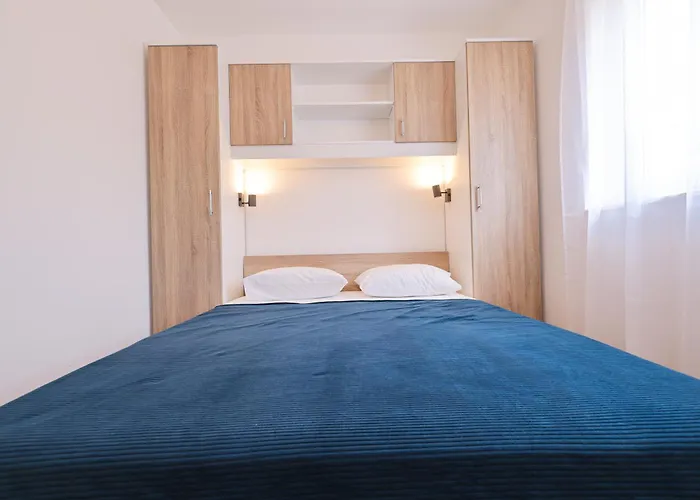 Diklo - Modern 2 Bedroom