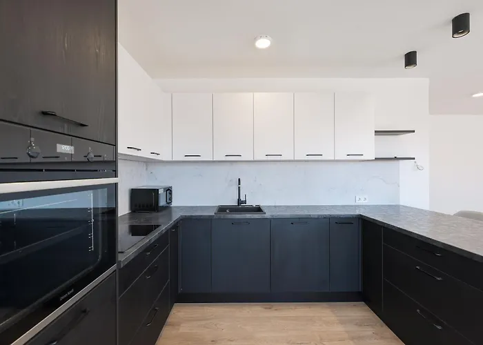 דירה Diklo - Modern 2 Bedroom *